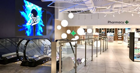 Digital Advertising Screens boost Boots’ flagship store.